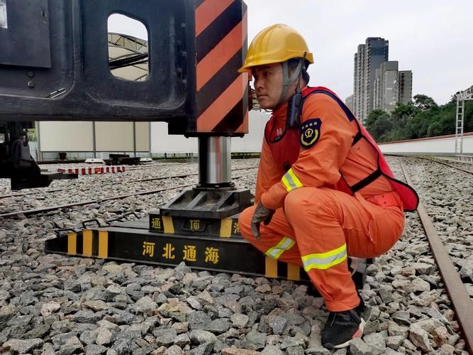 遵义疫情观察：黔北交通枢纽下的防控压力测试