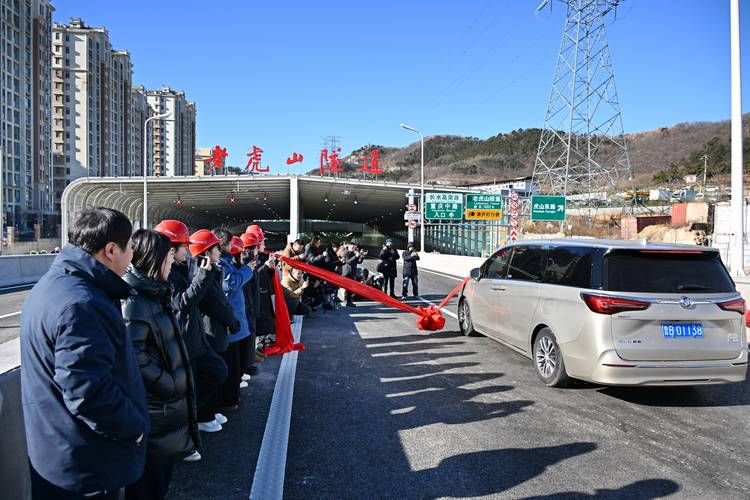 大石桥市：辽南交通枢纽的疫情防线与破口