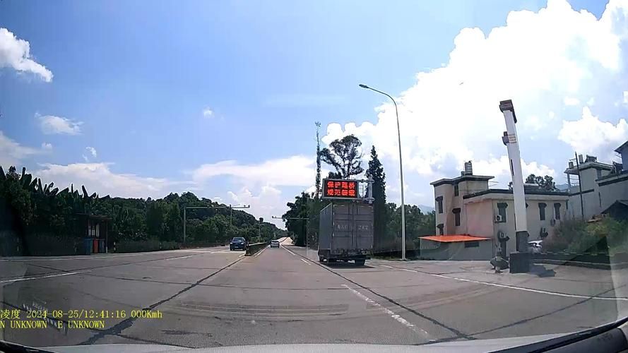 粤北门户的防疫压力：英德交通枢纽下的疫情挑战_49877