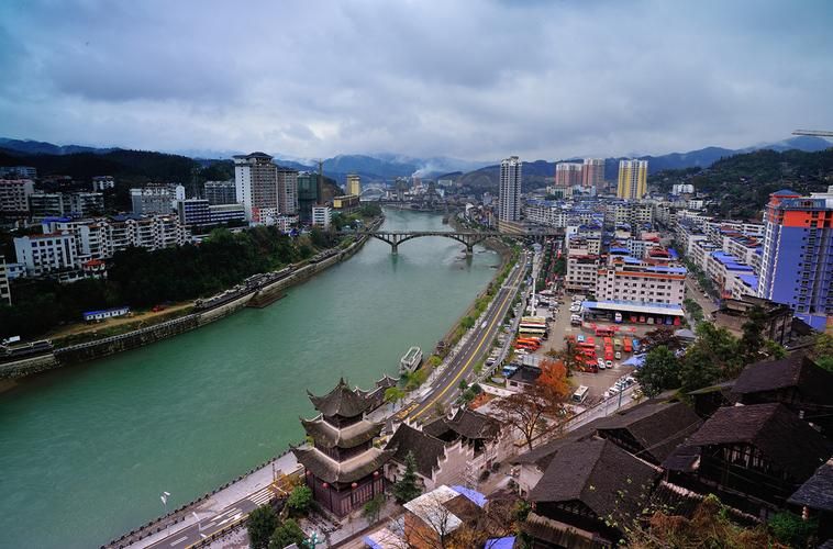 锦屏：清水江畔的防疫孤岛与地理屏障