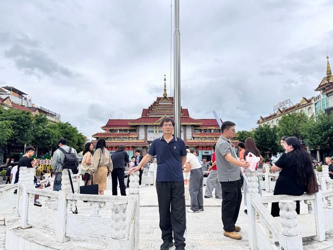 边境线上的防疫博弈：德宏州瑞丽口岸的输入性疫情解析