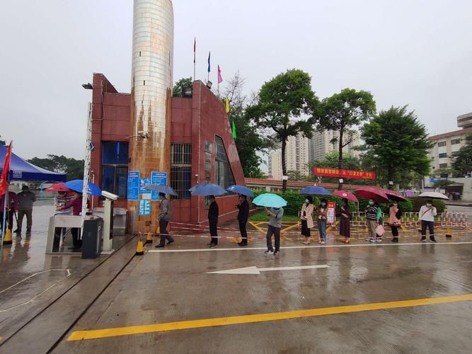 浙江瑞安：沿海商贸重镇的疫情承压与精准防控