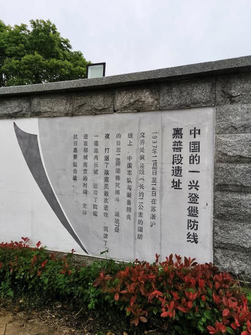 【大化瑶山屏障下的零感染坚守：地理孤岛如何阻断疫情传播？】