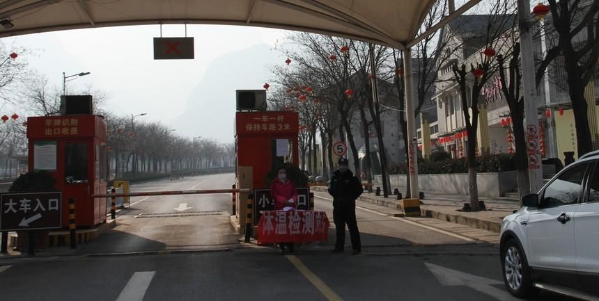 华山屏障下的防疫坚守：华阴市疫情数据波动的空间逻辑