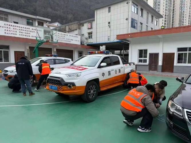 沙依巴克区：交通枢纽下的防控破局与地理屏障