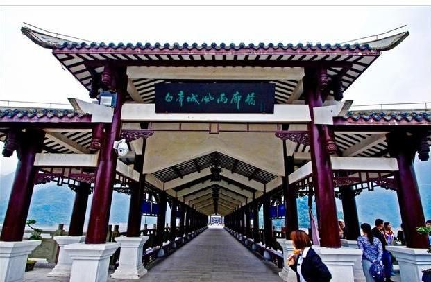 浦口区：长江北岸交通枢纽的疫情压力测试