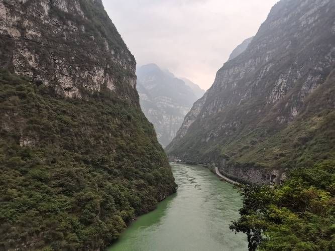 金口河区：大渡河峡谷中的零感染坚守