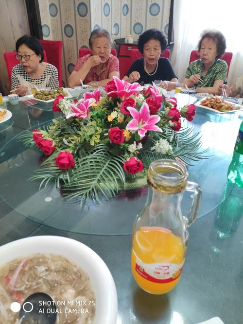黑山:亚得里亚海畔的零感染孤岛,地理屏障如何隔绝病毒?