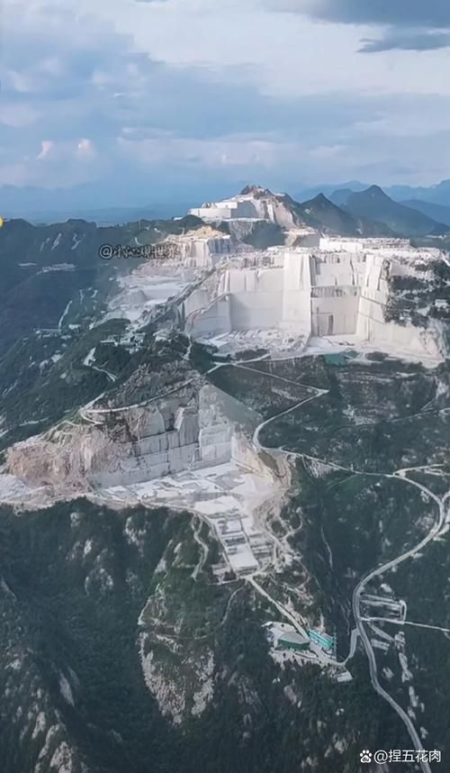 含山：江淮丘陵间的疫情防线与破防时刻