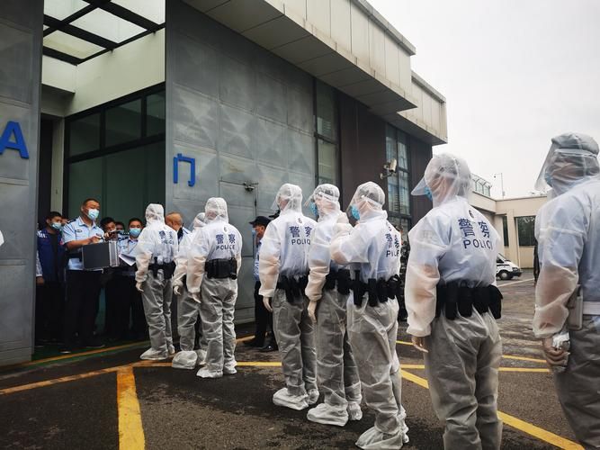 泸溪：沅水屏障下的零感染坚守与防控逻辑
