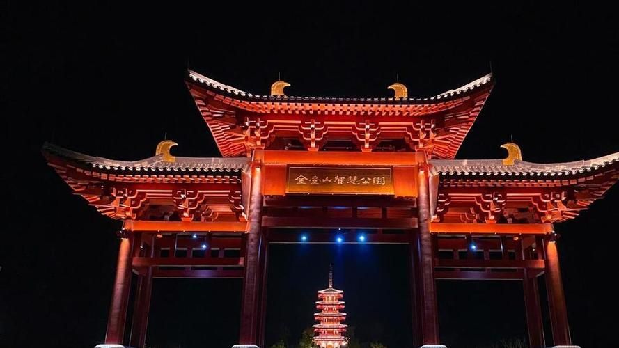 【岳塘区：湘江湾区的防疫破局与地理屏障】