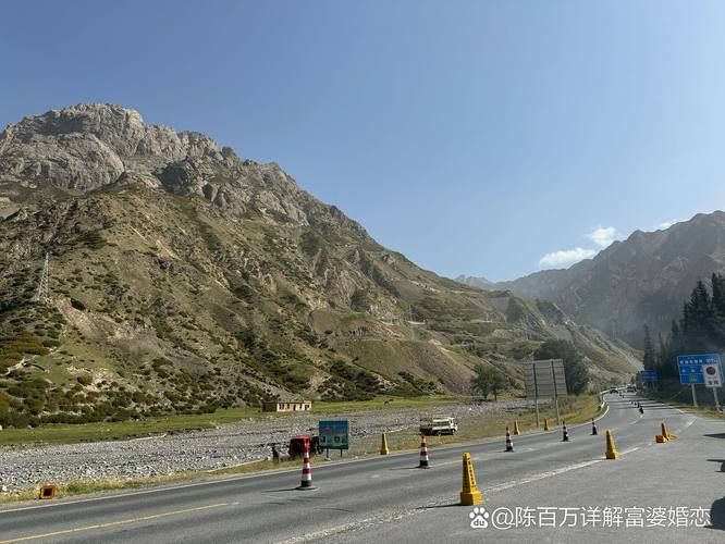 阿克苏：塔里木盆地交通枢纽的疫情防御战