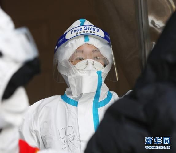 边境小城的零感染坚守：梁河地理屏障下的防疫逻辑